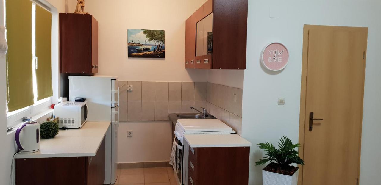 Apartmani Samanta ヴィル エクステリア 写真
